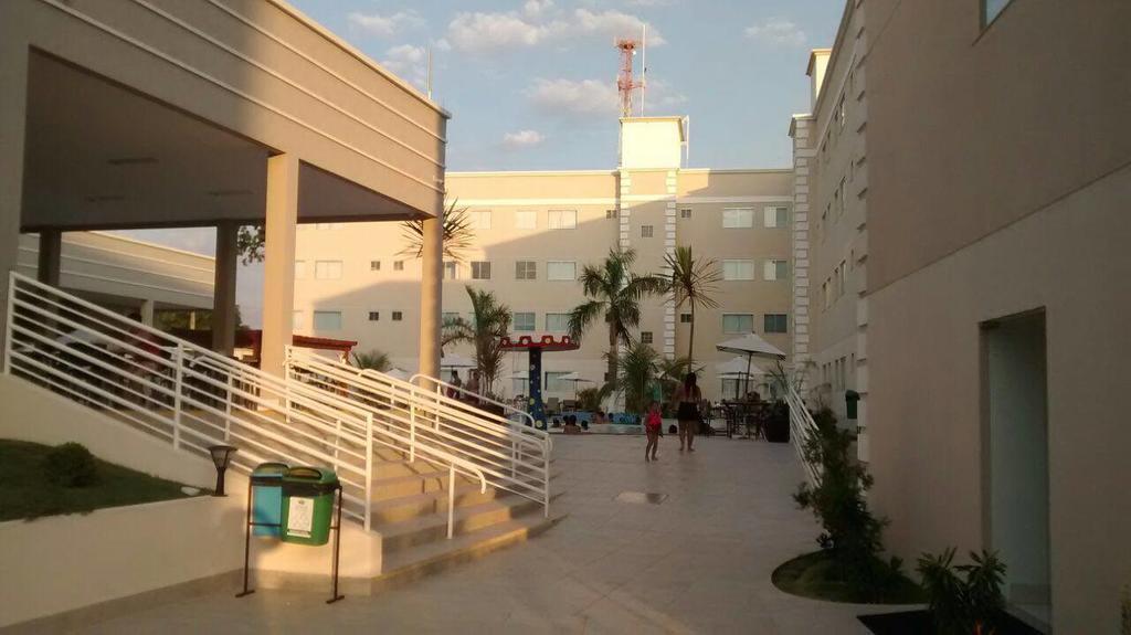 Apartamento Encontro Das Aguas Caldas Novas Extérieur photo